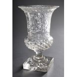 Französische Kristall Kratervase mit feinem gesc | French crystal crater vase with fine cut decorat