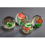 4 Diverse Glas Paperweights / Briefbeschwerer mi | 4 Various glass paperweights with multicoloured