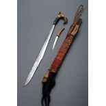 "Mandau" Schwert der Dayak (Kopfjäger) mit Beime | "Mandau" sword of the Dayak (headhunters) with b