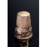 RG 750 Fingerhut mit plastischem "Fleur-de-Lys" Fr | RG 750 Thimble with sculptural "Fleur-de-Lys"