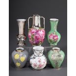 6 Diverse pastellfarbene Porzellan Vasen mit flo | 6 Various pastel coloured porcelain vases with f