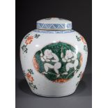 Chinesischer Famille verte Deckeltopf "Darstellu | Chinese Famille verte lidded pot "Depiction of t