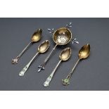 5 Diverse Teile Jugendstil Teesieb und Mokkalöff | 5 Various pieces Art Nouveau tea strainer and mo