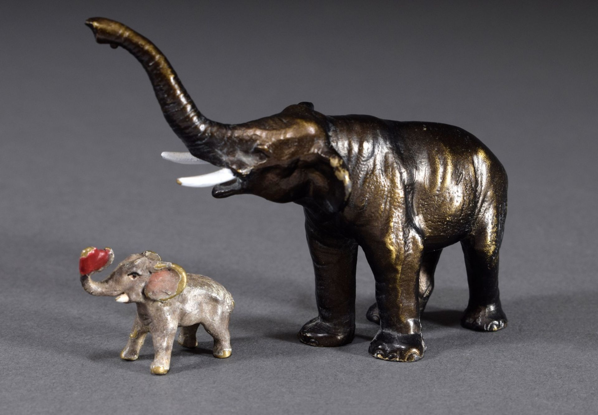 2 Diverse Bronze Miniaturen "Elefanten", z.T. fa | 2 Various bronze miniatures "Elephants", partly - Bild 2 aus 5