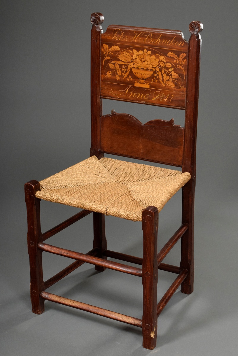 Vierländer Stuhl mit intarsierter Lehne, bez.: " | Vierländer chair with inlaid backrest, inscribed