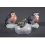 3 Diverse Royal Copenhagen Figuren "Paar Rotkehl | 3 Various Royal Copenhagen figurines "Pair of ro