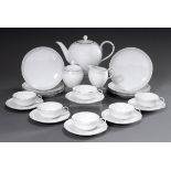 15 Teile KPM Teeservice "Urbino" mit Platinrand, | 15 piece KPM tea service "Urbino" with platinum