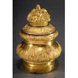 Feuervergoldetes Bronze Tintenfass mit plastisch | Fire-gilt bronze inkstand with plastic fruit bas
