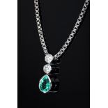 Klassisch moderne WG 750 Collierkette mit einem | Classic modern WG 750 necklace with a pendant, s