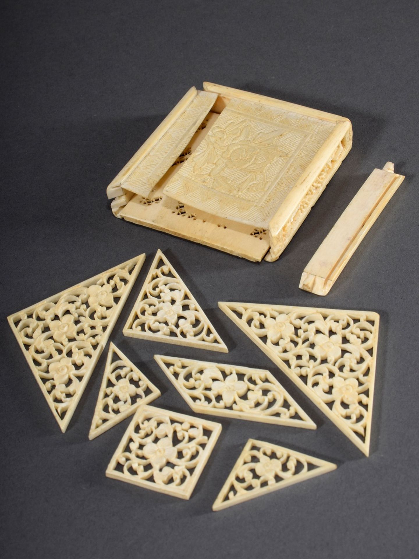 Fein geschnitztes Elfenbein "Puzzle - Geduldsspi | Finely carved ivory "Puzzle - Patience Game" in - Bild 3 aus 4