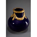 Kobaltblaues Milet Sevres Porzellan Väschen mit | Cobalt blue Milet Sevres porcelain vase with orm