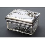 Dänische Jugendstil Necessaire Dose mit geschlif | Danish Art Nouveau Necessaire box with cut cryst