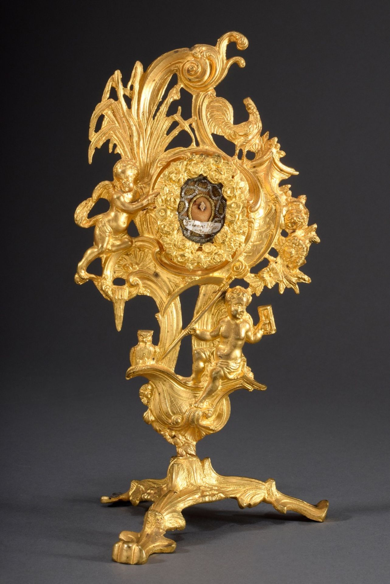 Vergoldeter Historismus Galvano Reliquiar mit al | Gilded historicism galvano reliquary with allego