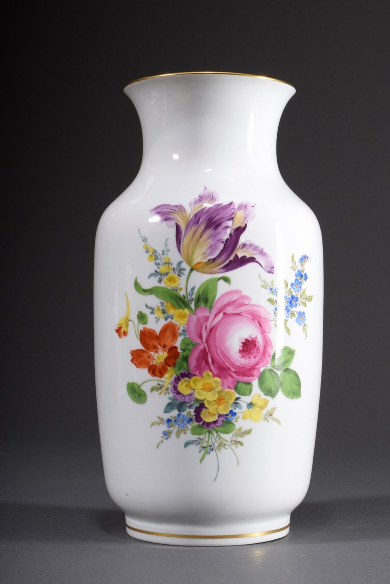 Meissen Vase mit polychromer Bemalung "Blumenbo | Meissen vase with polychrome painting "flower bou