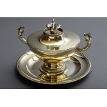 Empire Deckelterrine mit Hahnenkopf-Griffen und | Empire lidded tureen with rooster head handles a