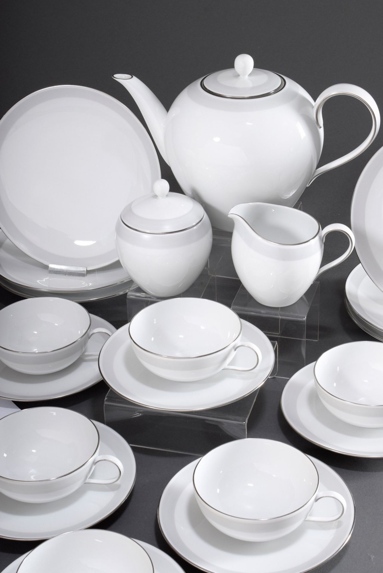 15 Teile KPM Teeservice "Urbino" mit Platinrand, | 15 piece KPM tea service "Urbino" with platinum - Bild 2 aus 4