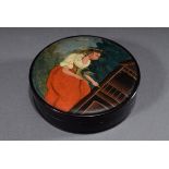 Runde Lackdose in Stobwasser Art "Junge Frau mit | Round lacquer box in Stobwasser style "Young wom
