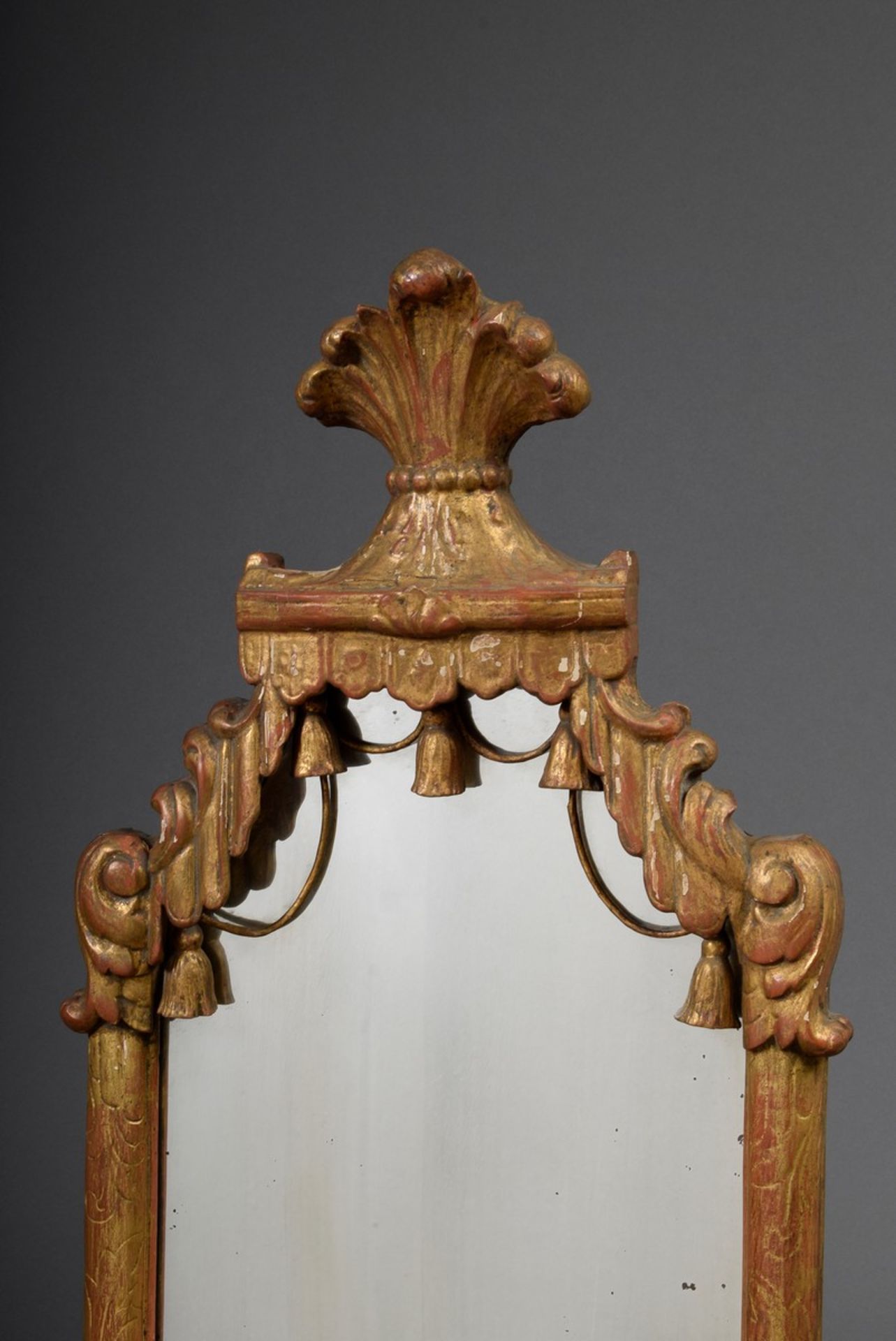 Paar Regence Spiegel mit geschnitzten Baldachine | Pair of Regence mirrors with carved canopies and - Bild 6 aus 6