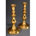 Paar Messing Schiebeleuchter in Balusterform mit | Pair of brass sliding candlesticks in baluster f