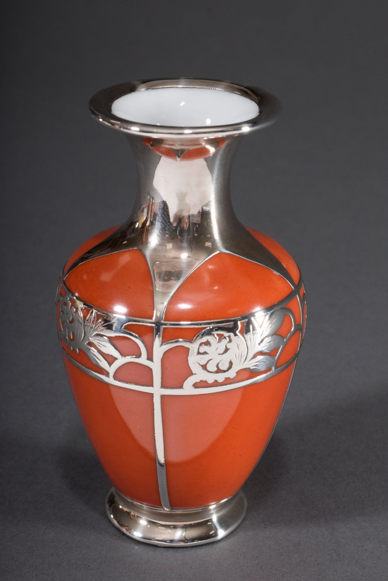 5 Diverse orangerote Porzellan Vasen mit florale | 5 Various orange-red porcelain vases with floral - Image 2 of 5