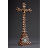 Standkruzifix "Jerusalem-Kreuz", Ebenholz mit Pe | Standing crucifix "Jerusalem Cross", ebony with