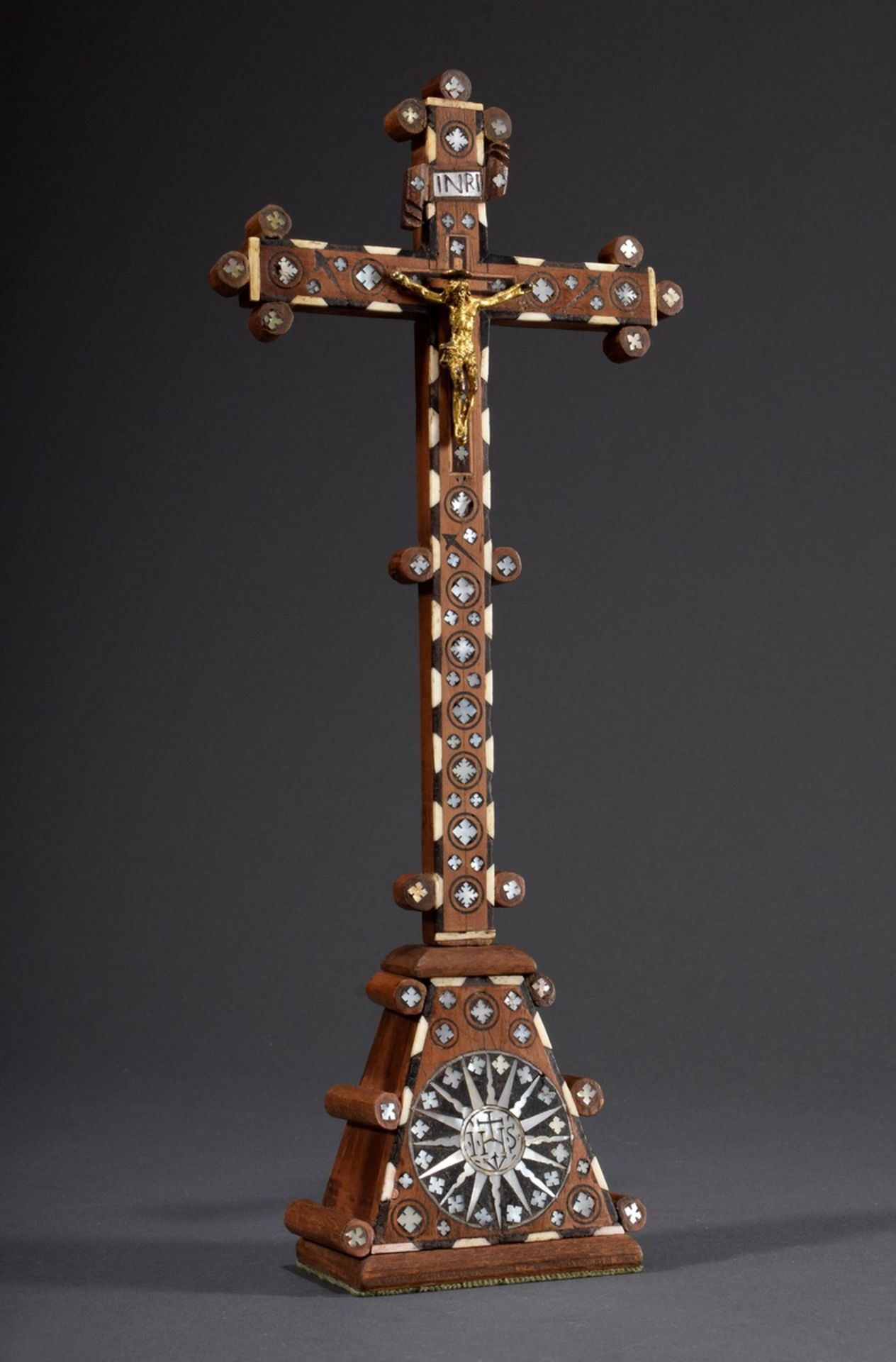 Standkruzifix "Jerusalem-Kreuz", Ebenholz mit Pe | Standing crucifix "Jerusalem Cross", ebony with