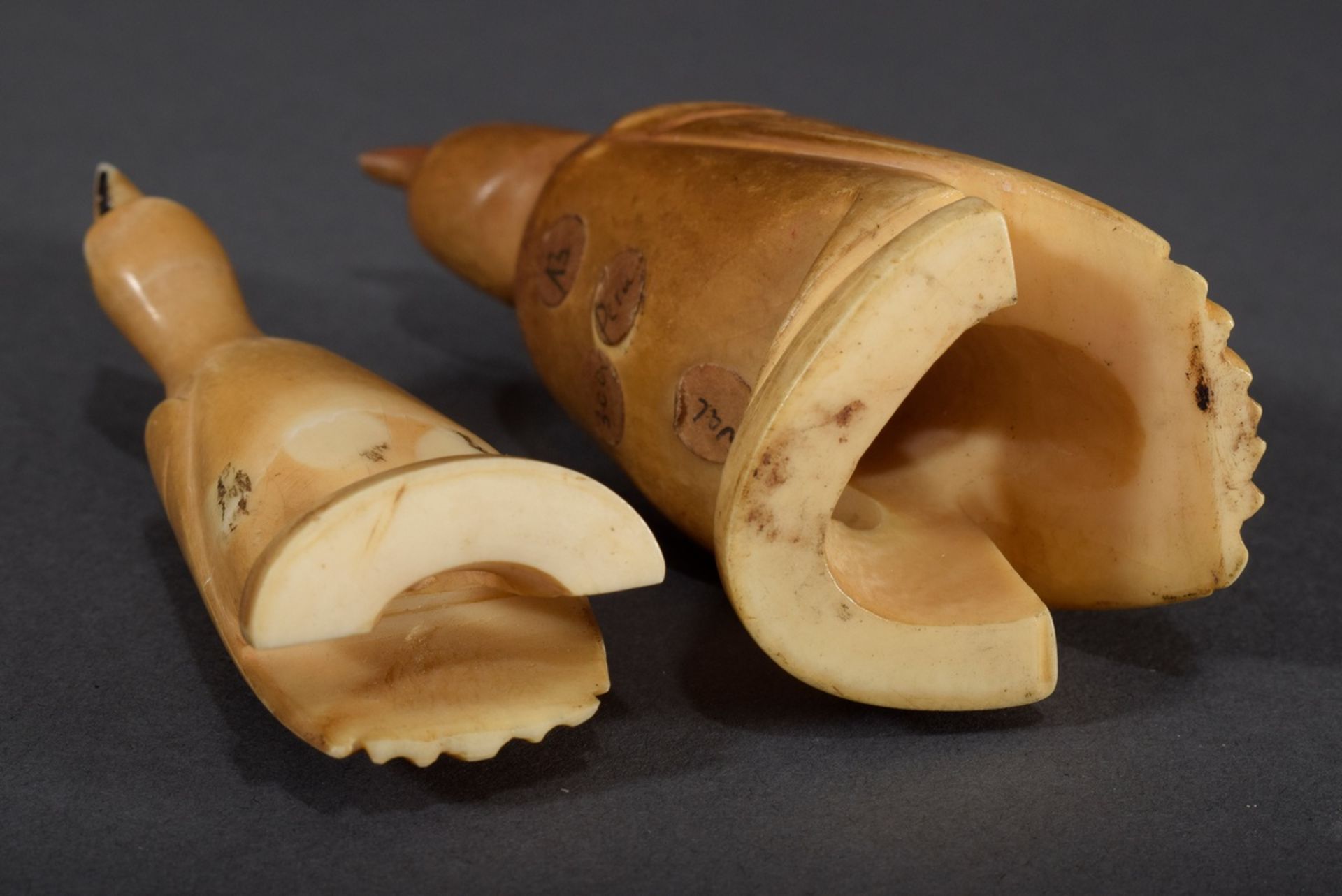 2 Diverse Walzahn Schnitzereien "Pinguine", Alas | 2 Various whale tooth carvings "Penguins", Alask - Image 4 of 4