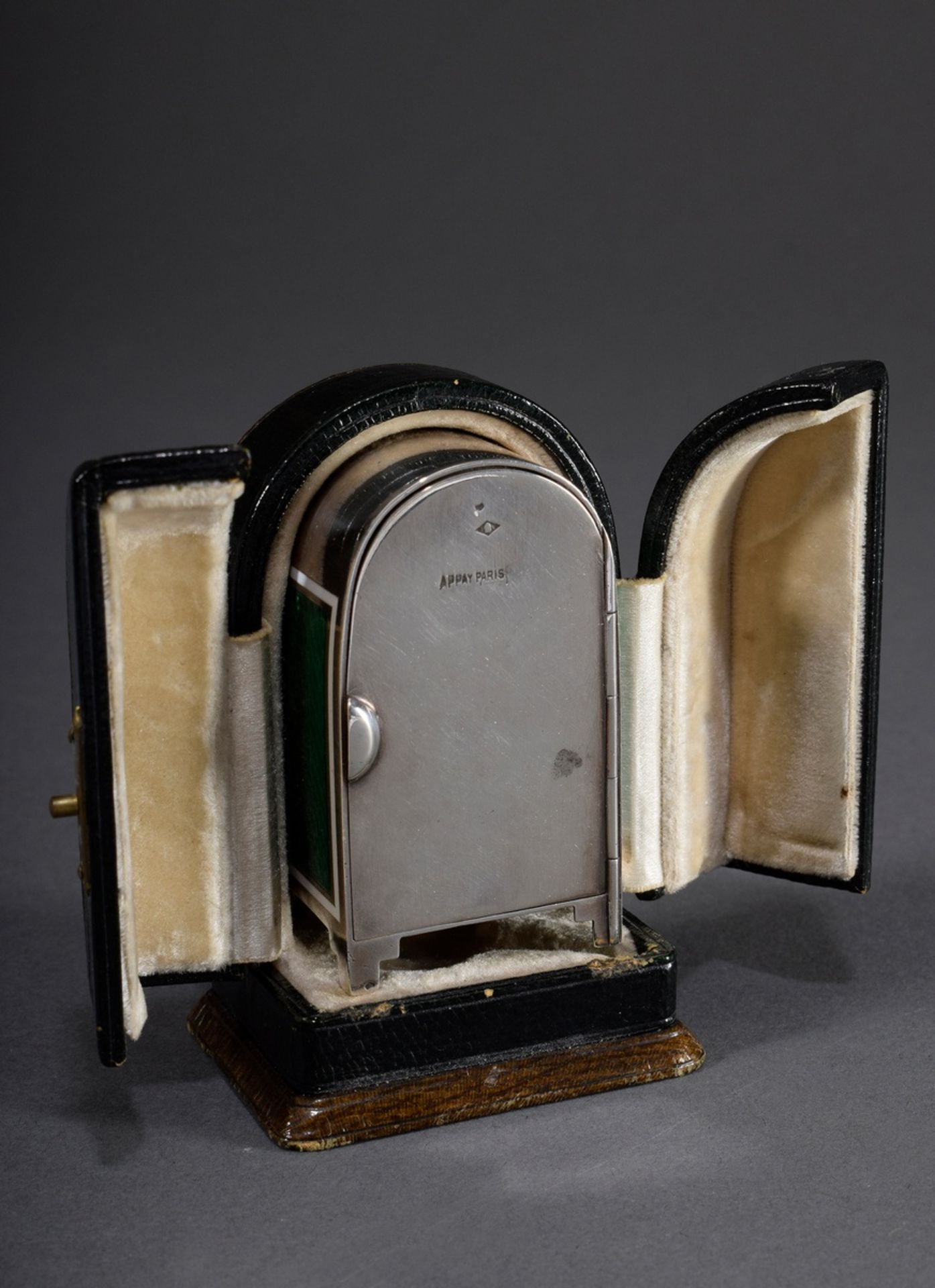 Miniatur Reiseuhr in Silber 800 Gehäuse mit grün | Miniature travelling clock in silver 800 case wi - Bild 4 aus 9