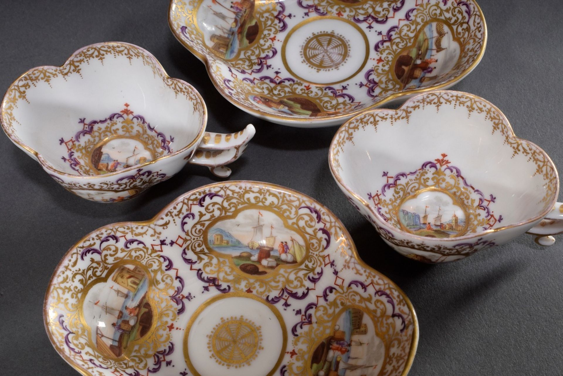 Paar vierpassige Porzellan Mokkatassen mit reich | Pair of four-piece porcelain mocha cups with ric - Image 3 of 6