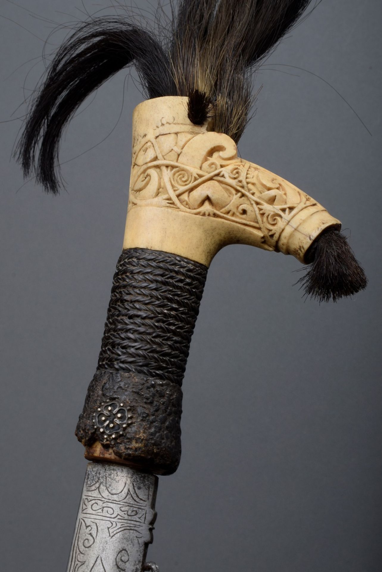 "Jimpul" Schwert der Dayak (Kopfjäger) mit reich | "Jimpul" sword of the Dayak (headhunters) with r - Bild 2 aus 8