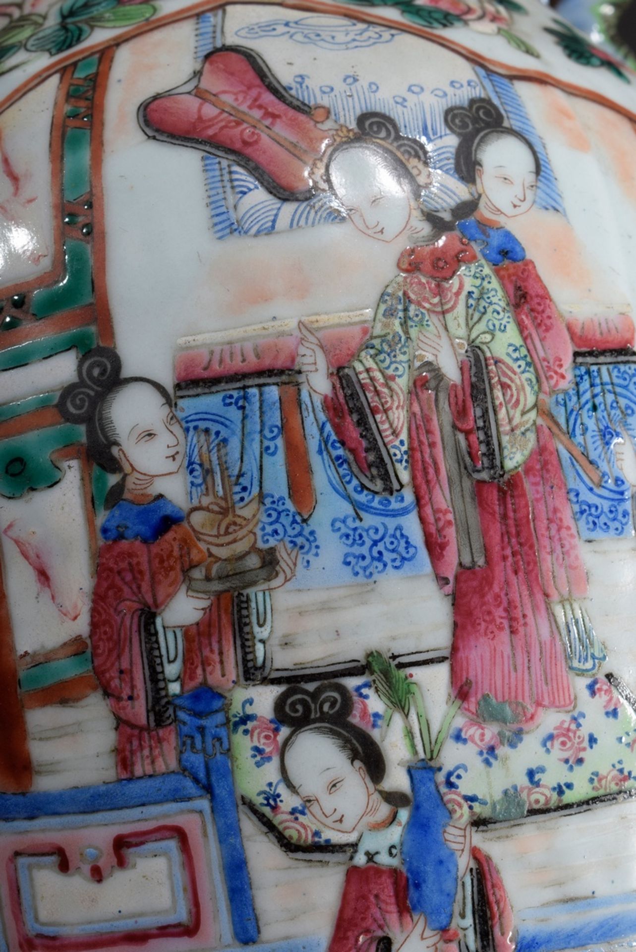 Chinesische Vase mit Famille rose Malerei "Musiz | Chinese vase with Famille rose painting "Music-m - Bild 6 aus 6