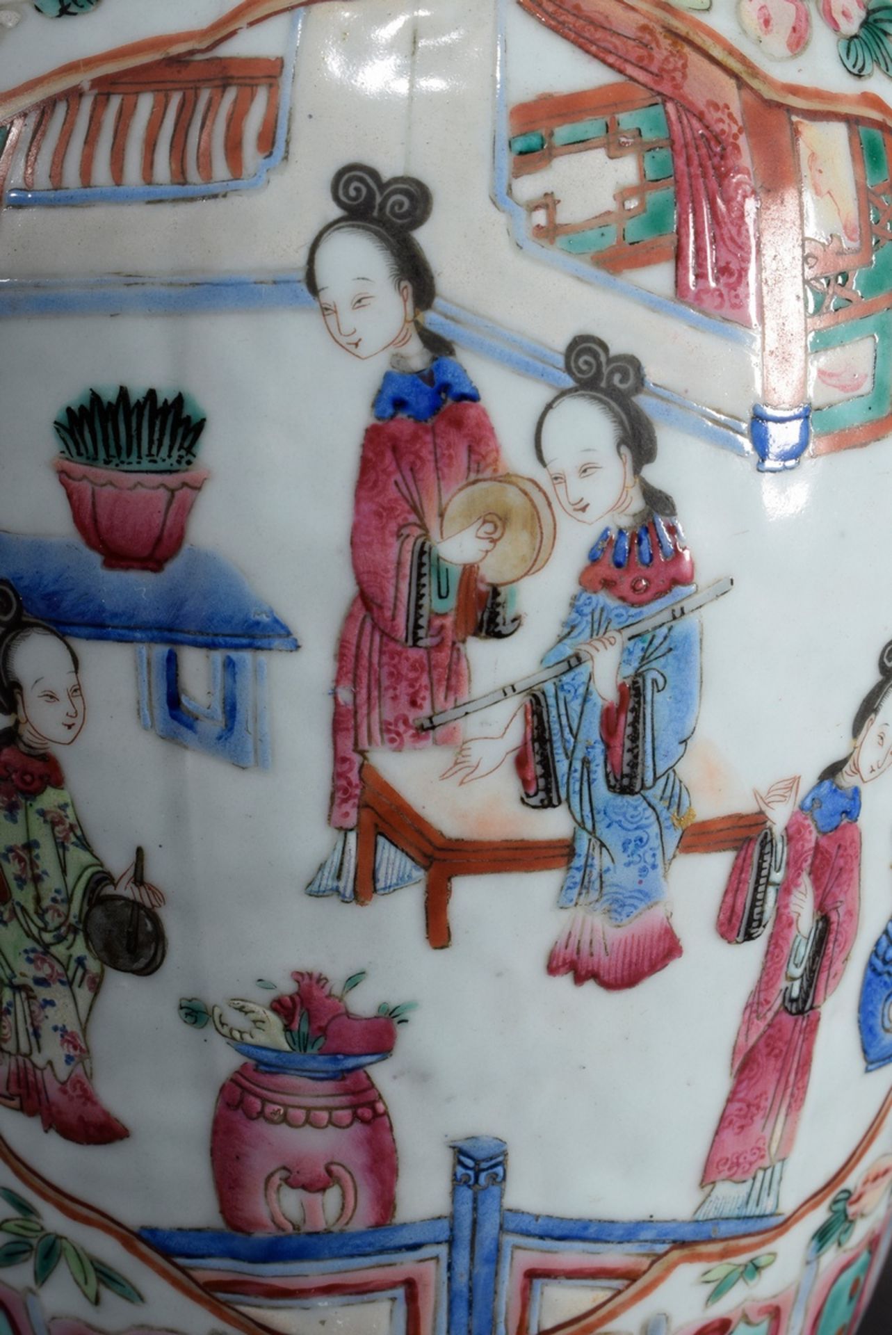 Chinesische Vase mit Famille rose Malerei "Musiz | Chinese vase with Famille rose painting "Music-m - Bild 3 aus 6