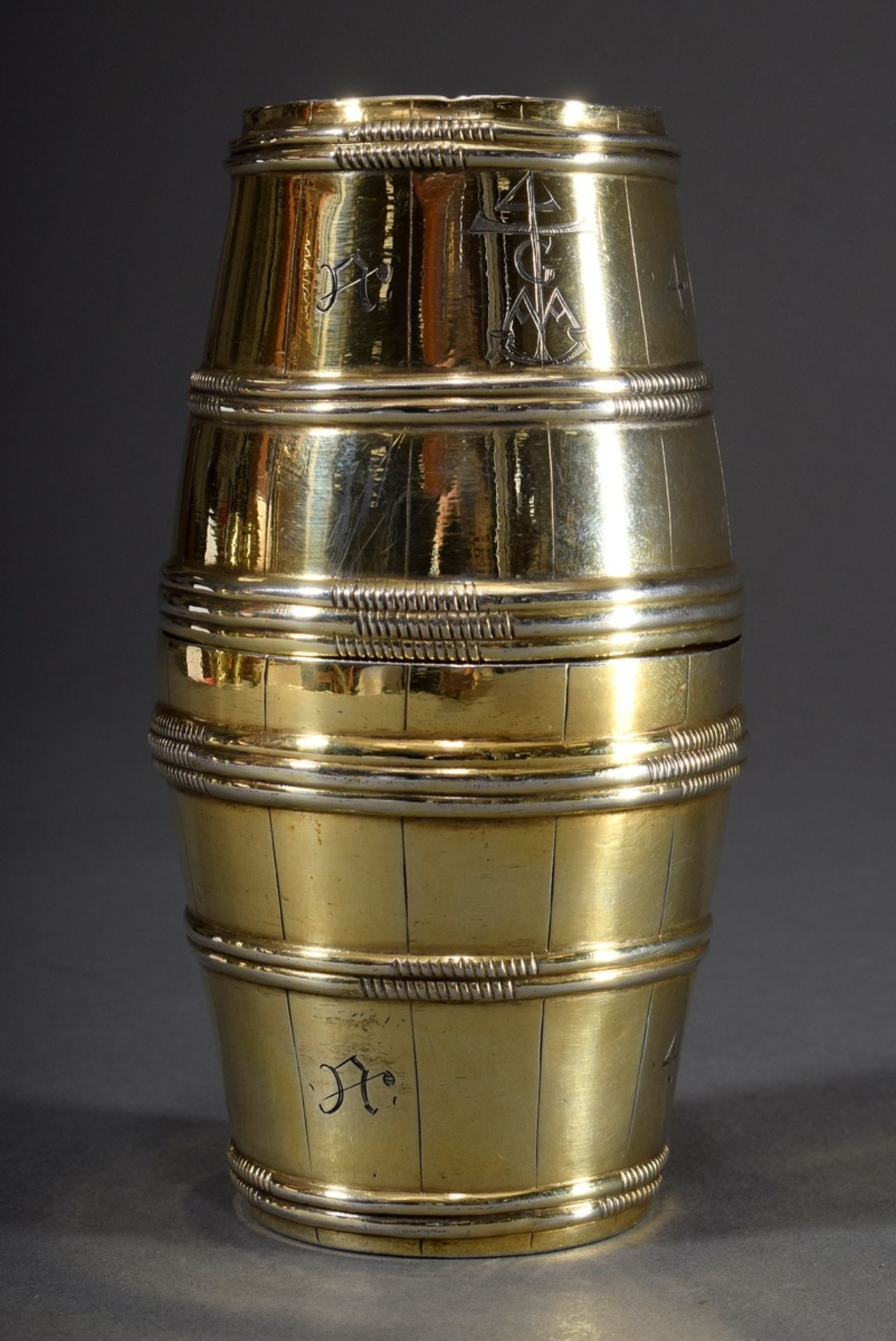 Seltener Doppelbecher in Fassform mit gravierter | Rare double cup in barrel form with engraved hou - Bild 2 aus 4