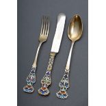 3 Teile Prunkbesteck mit farbigen Champlevé Emai | 3 pieces of magnificent cutlery with coloured ch