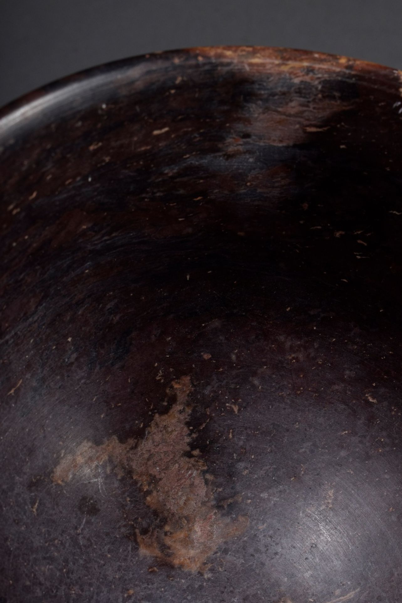 Dünnwandige antike Porphyr Schale mit auskragend | Thin-walled antique porphyry bowl with projectin - Image 5 of 5