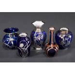 5 Diverse blaue Porzellan Vasen mit floralem und | 5 Various blue porcelain vases with floral and o
