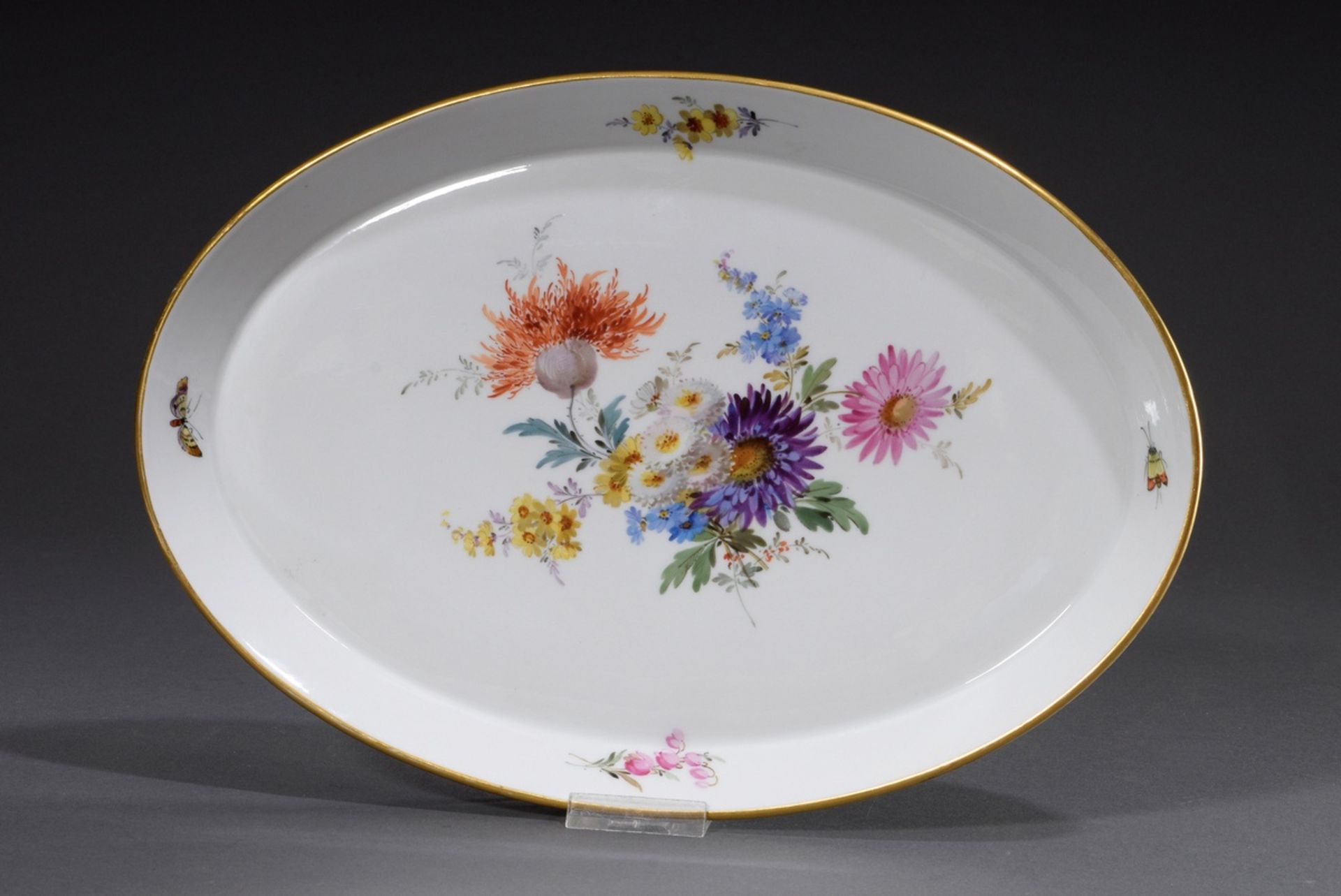 Ovales Meissen Tablett "Blumenbouquet und Insekten | Oval Meissen tray "Flower bouquet and insects" - Bild 2 aus 5