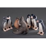 4 Diverse Royal Copenhagen Figuren "Pinguine" un | 4 Various Royal Copenhagen figurines "Penguins"