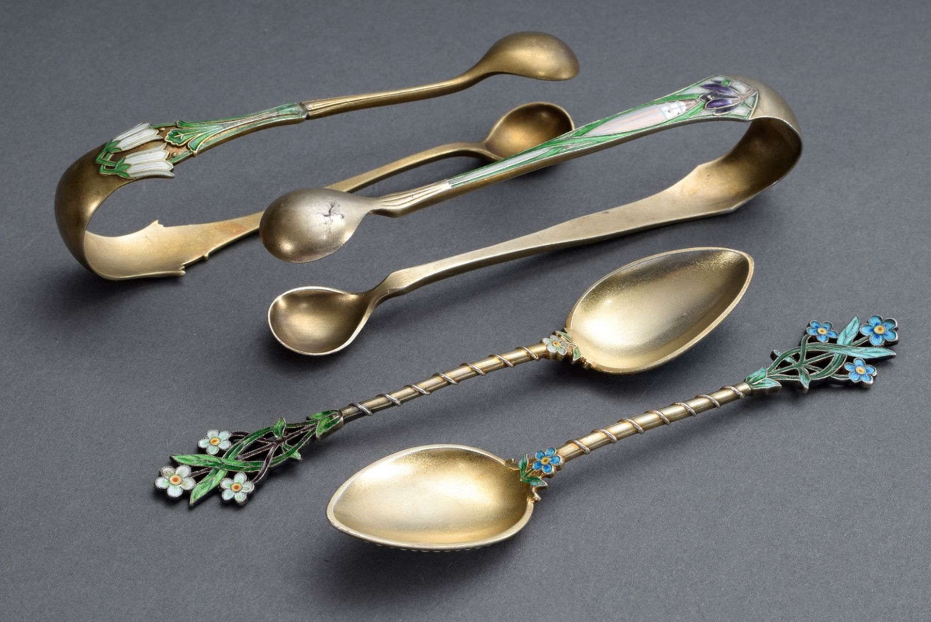 4 Diverse Teile Jugendstil Zuckerzangen und Mokk | 4 Various pieces of Art Nouveau sugar tongs and