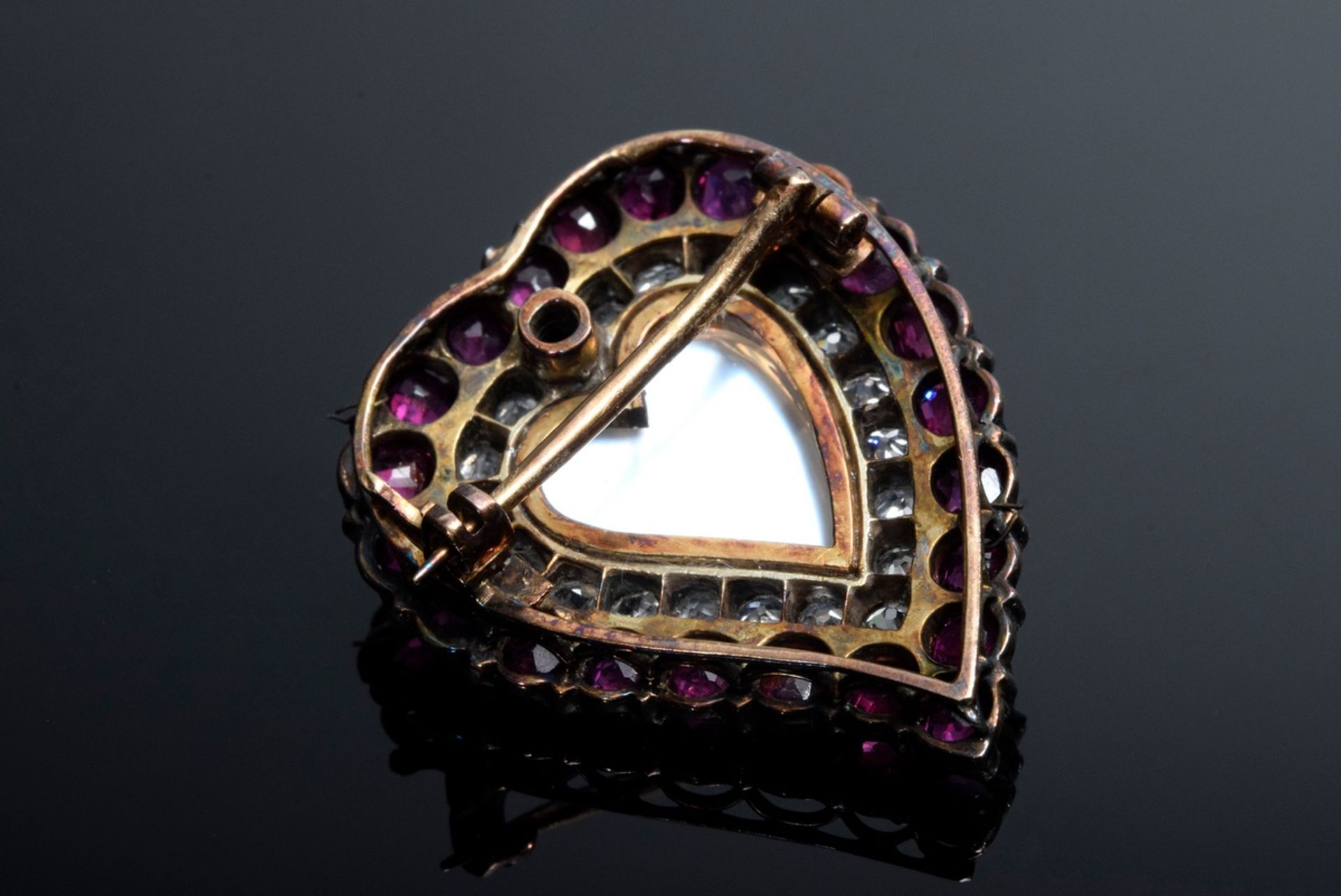 Viktorianische "Herz" Nadel mit Mondstein in Rub | Victorian "heart" pin with moonstone in ruby and - Bild 4 aus 4