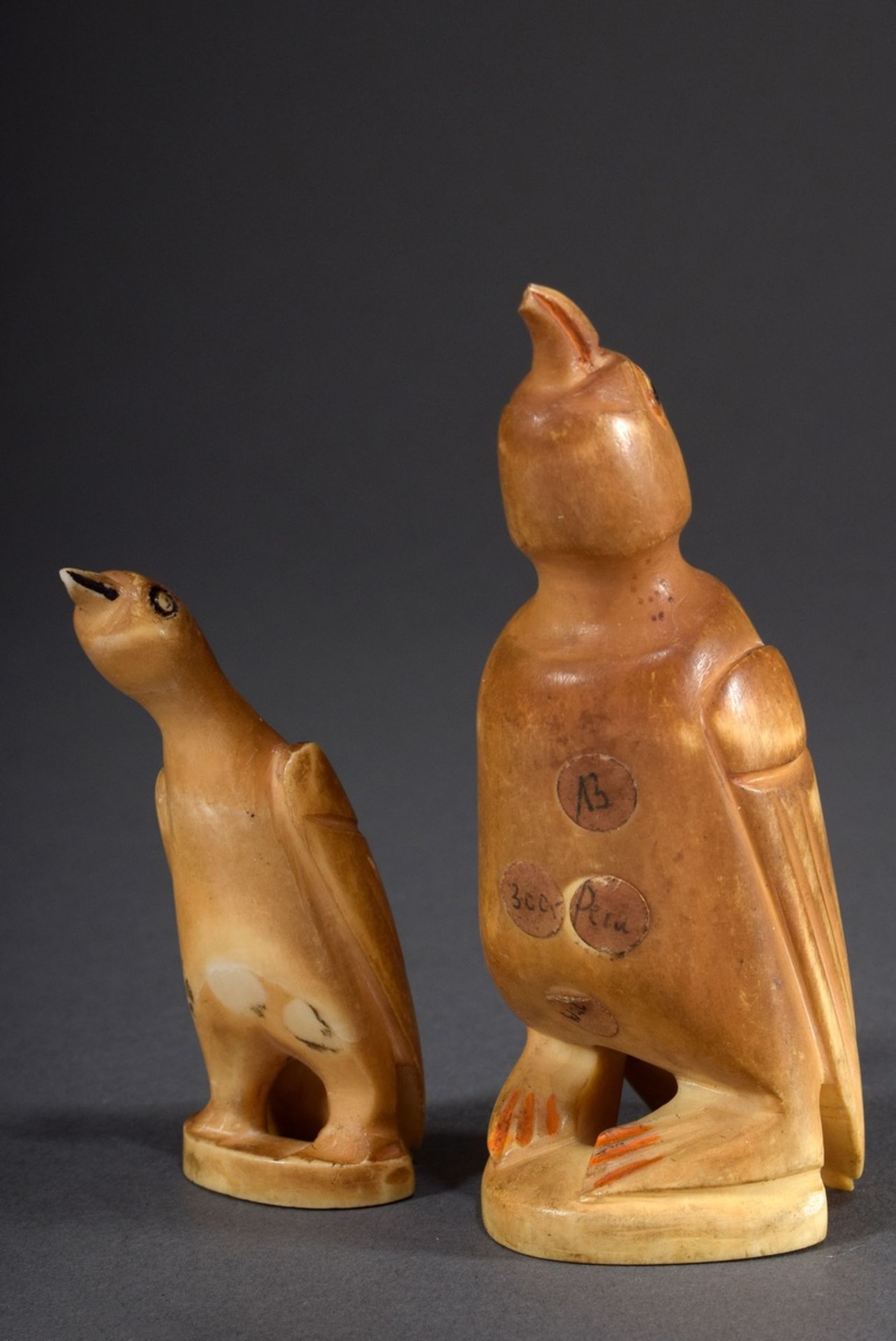 2 Diverse Walzahn Schnitzereien "Pinguine", Alas | 2 Various whale tooth carvings "Penguins", Alask - Image 3 of 4