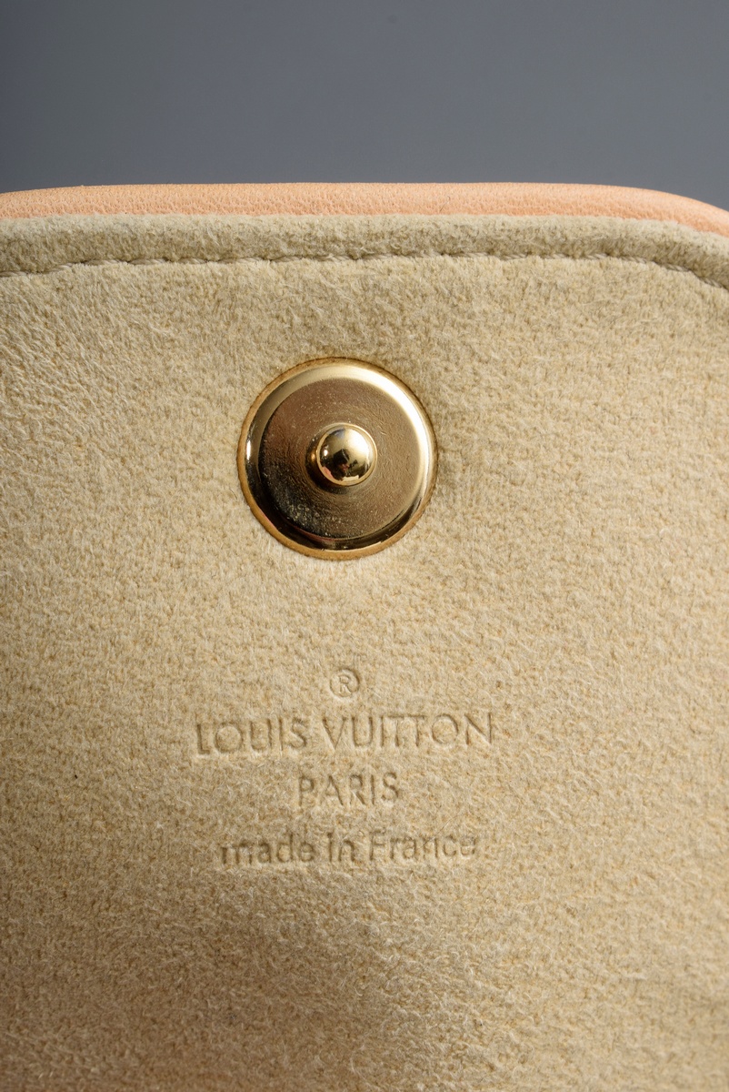 Louis Vuitton Zigaretten Umhängetasche in Monogr | Louis Vuitton Cigarette Shoulder Bag in Monogram - Image 7 of 7