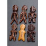 6 Lega Amulett "Figurinen" aus Sammlung, Elfenbe | 6 Lega amulet "Figurines" from a collection, ivo