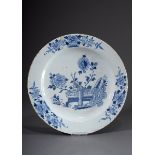 Große Platte mit blau/weißem Dekor "Gartenterras | Large plate with blue/white decoration "Garden t