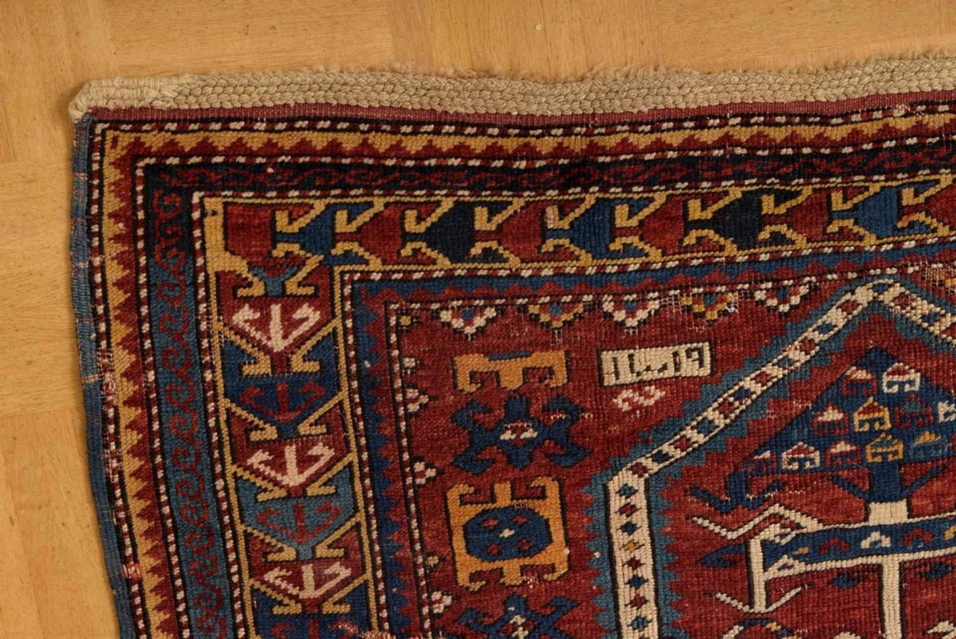 Fachralo Kazak Nischen- oder Gebetsteppich mit w | Fachralo Kazak niche or prayer rug with a white - Bild 5 aus 7