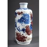 Kleine chinesische Flasche mit Unterglasurblauer | Small Chinese bottle with underglaze blue and re