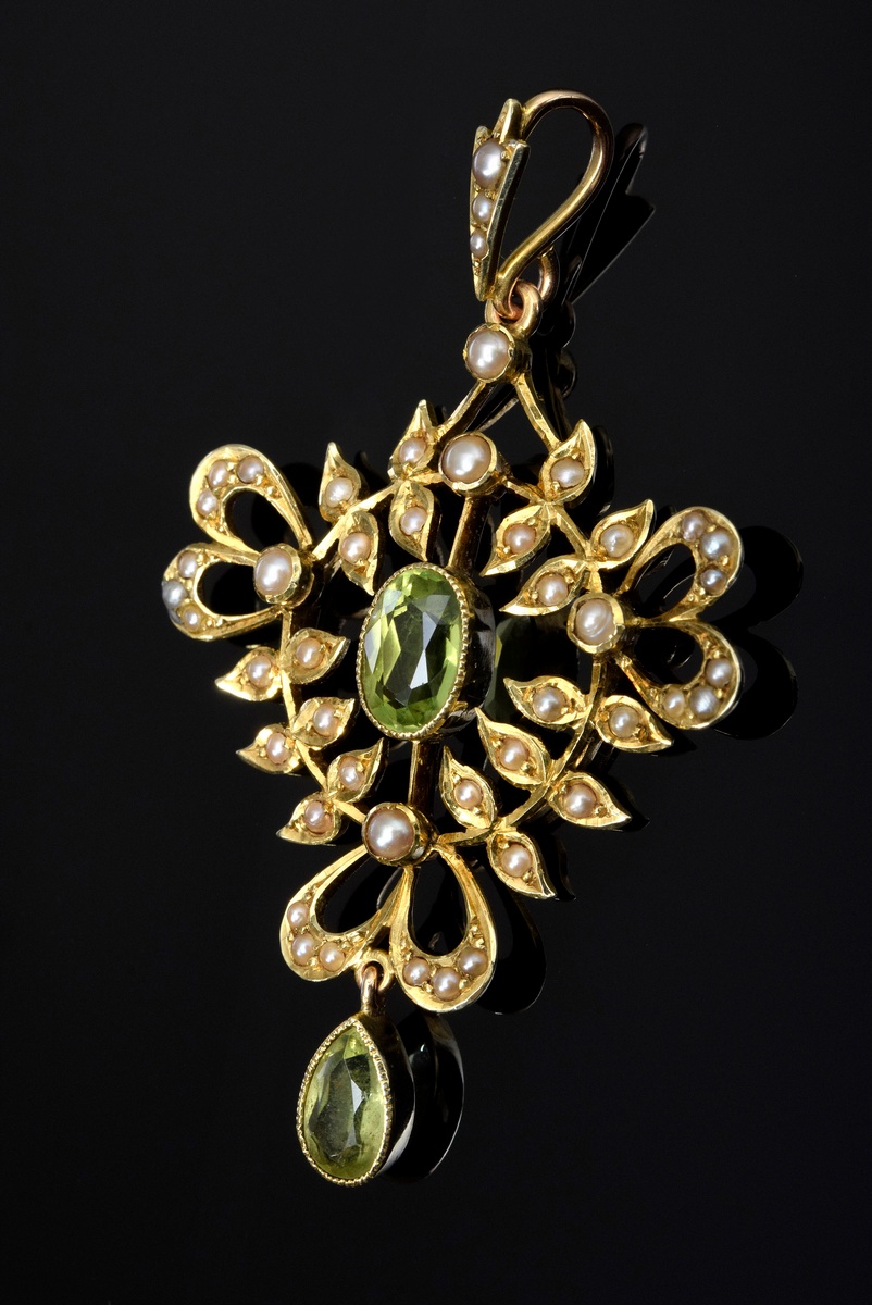 Victorianischer GG 375 Anhänger mit Peridot und Saa | Victorian GG 375 pendant with peridot and see