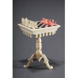 Miniatur "Schachtisch", Bein geschnitzt und gedr | Miniature "chess table", carved and turned bone,