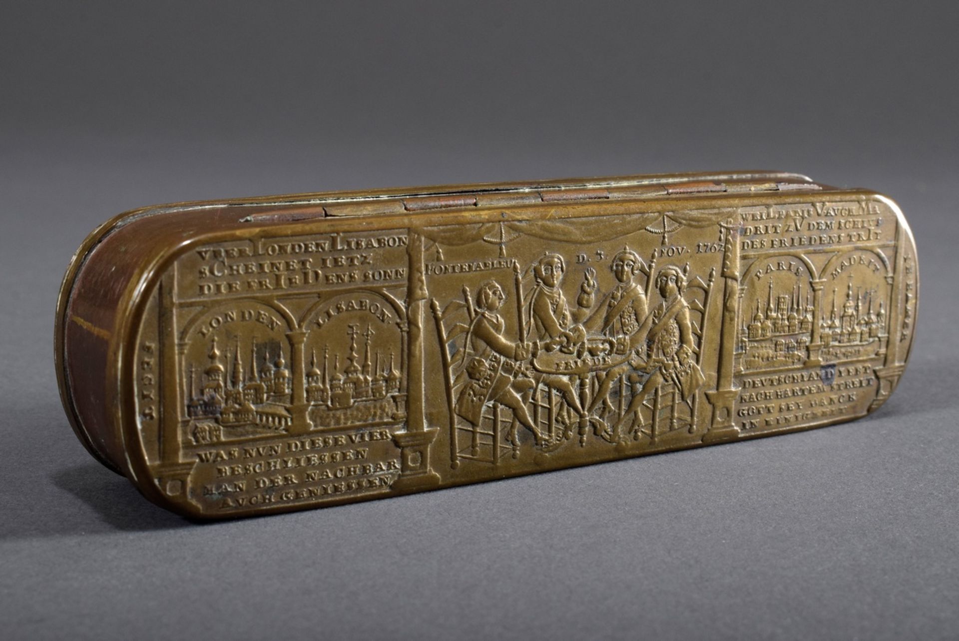 Iserlohner Schnupftabakdose mit Reliefdekor, sch | Iserlohn snuff box with relief decoration, on th - Image 2 of 5