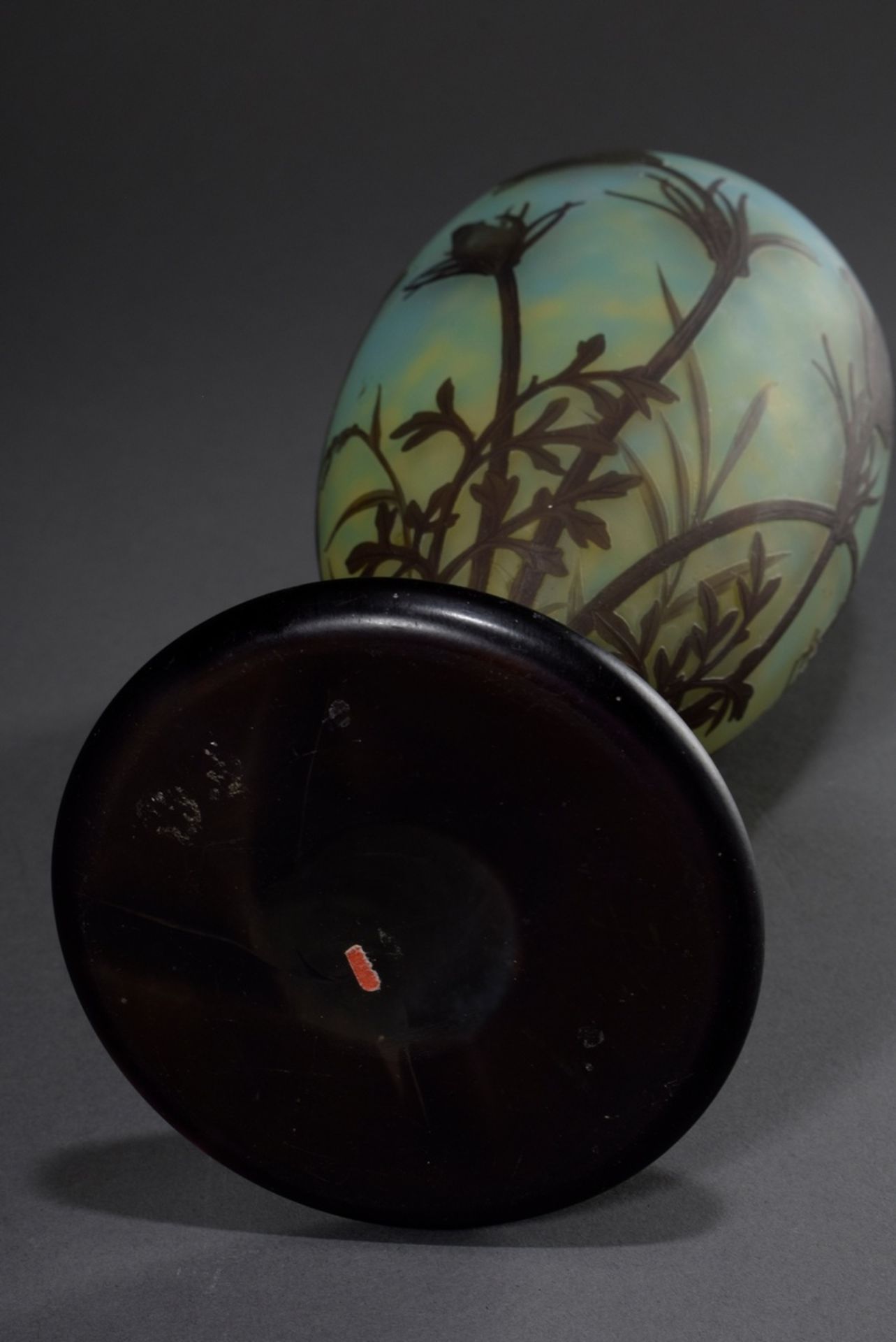 Daum Nancy Jugendstil Vase "Anémones pulsatilles", farbloses Glas mit gelben und hellblauen Pulvere - Bild 5 aus 6
